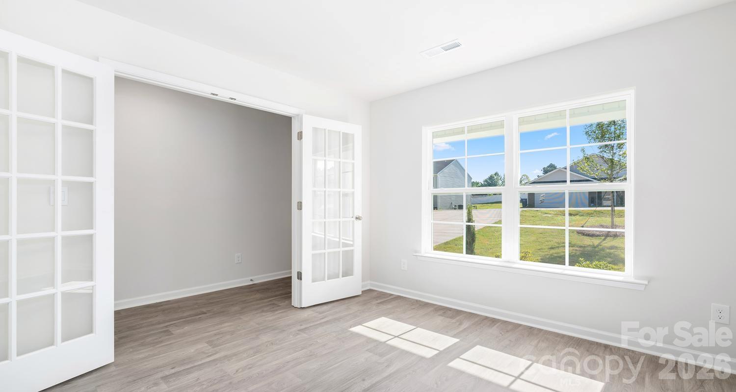 297 Lantanna Avenue Lexington NC 27295