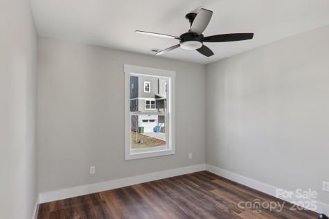 12 Escondido Drive Asheville NC 28806