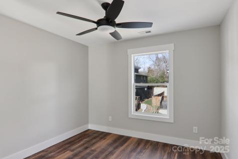 12 Escondido Drive Asheville NC 28806