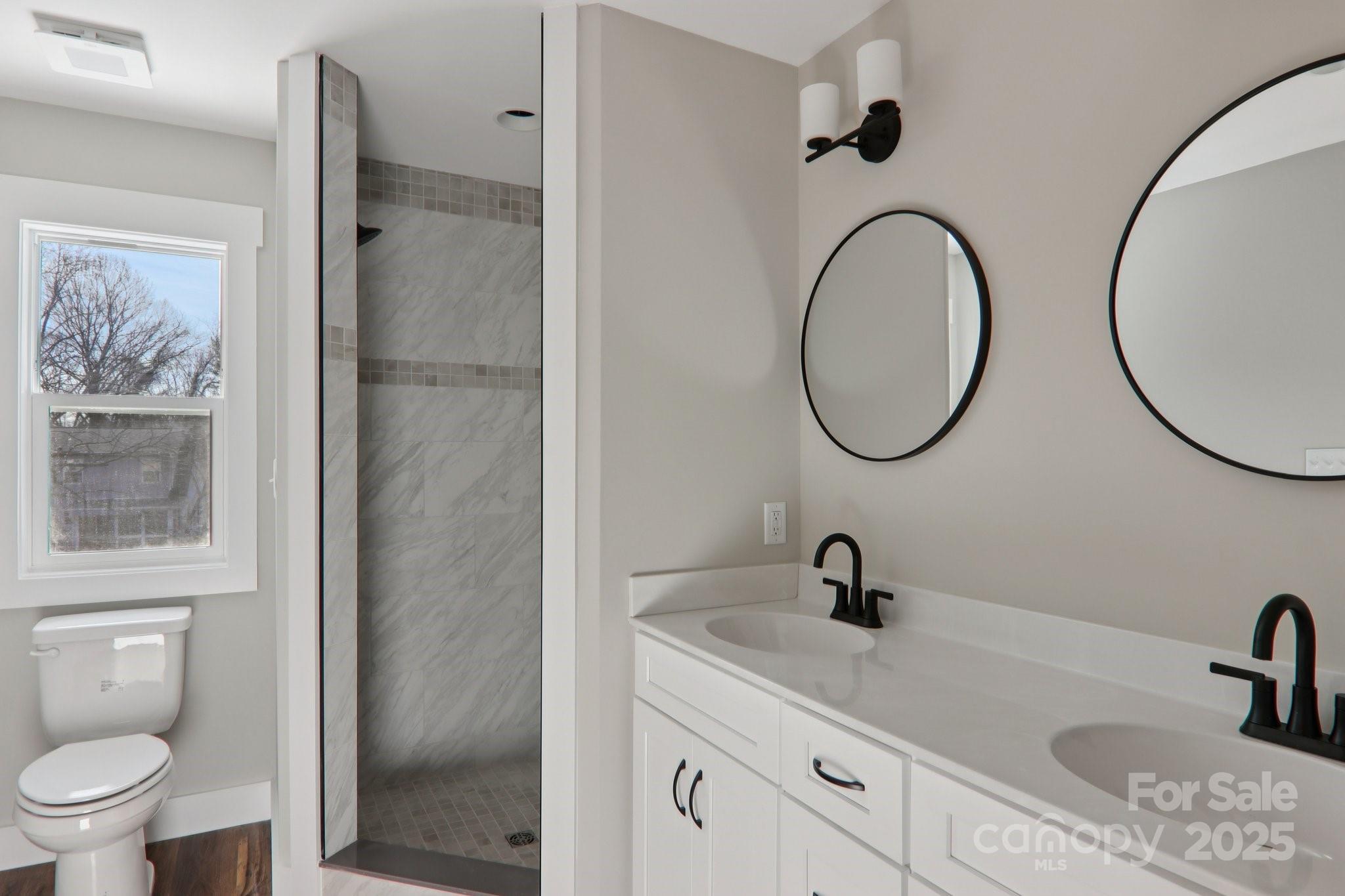 12 Escondido Drive Asheville NC 28806