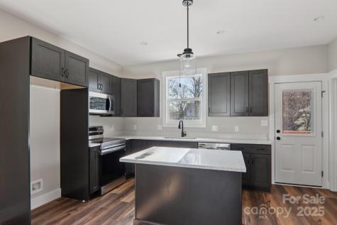 12 Escondido Drive Asheville NC 28806