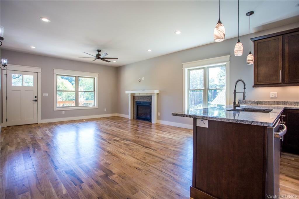 786 Riceville Road Asheville NC 28805
