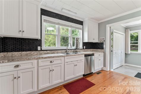 223 Wiley Avenue York SC 29745