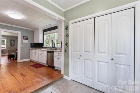 223 Wiley Avenue York SC 29745