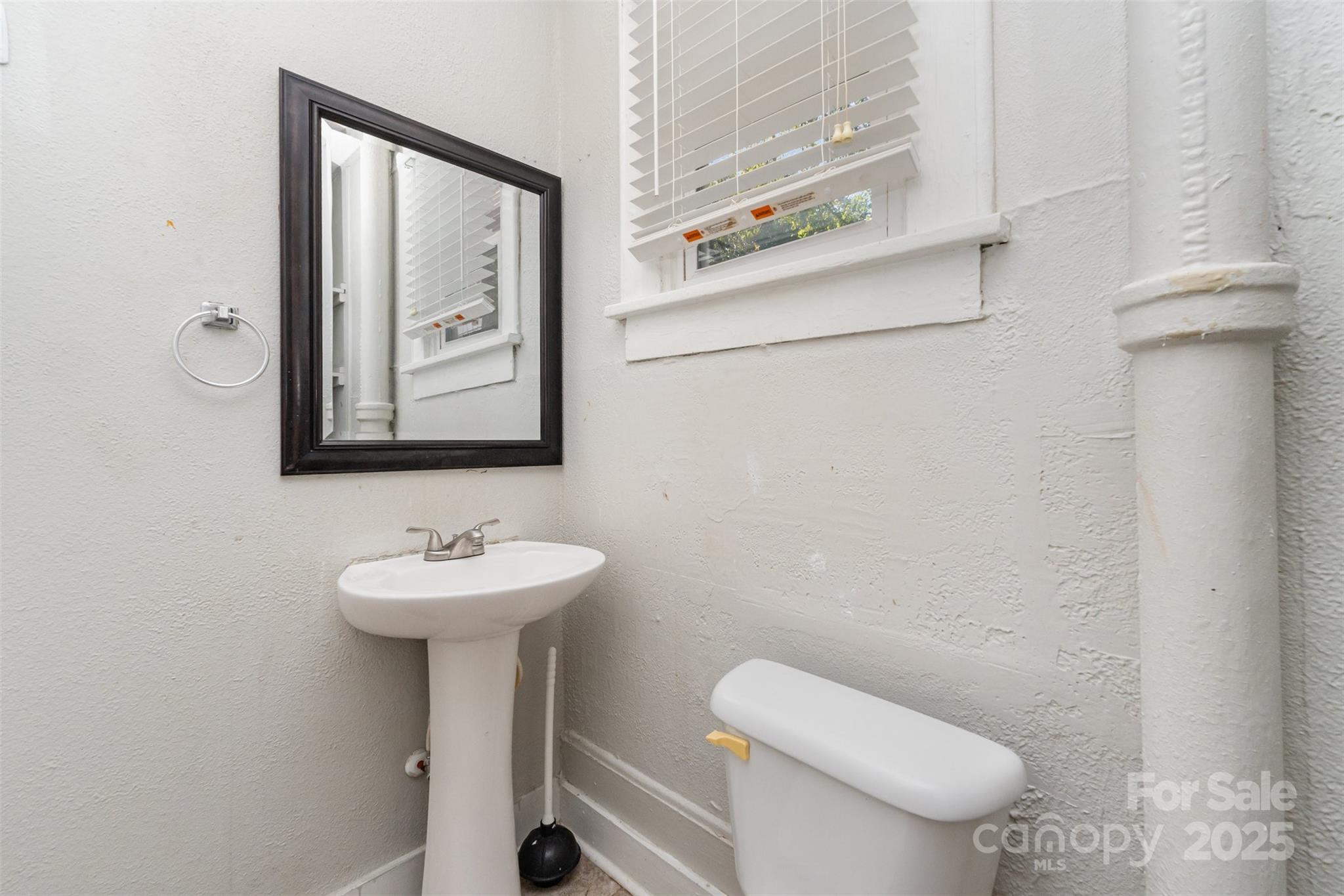 111 Dix Street Gastonia NC 28052