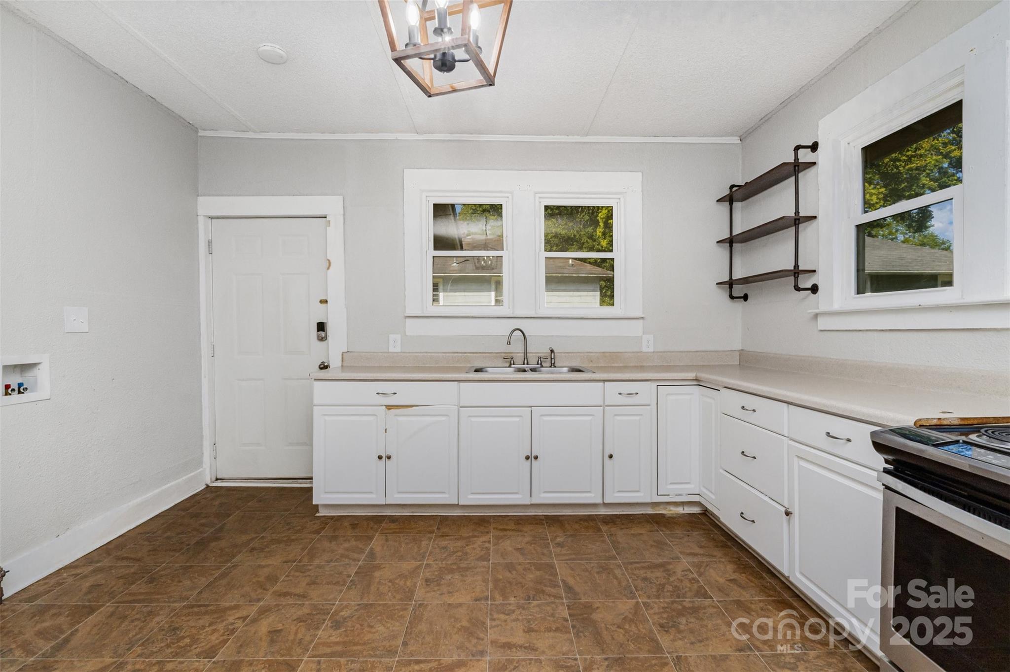 111 Dix Street Gastonia NC 28052