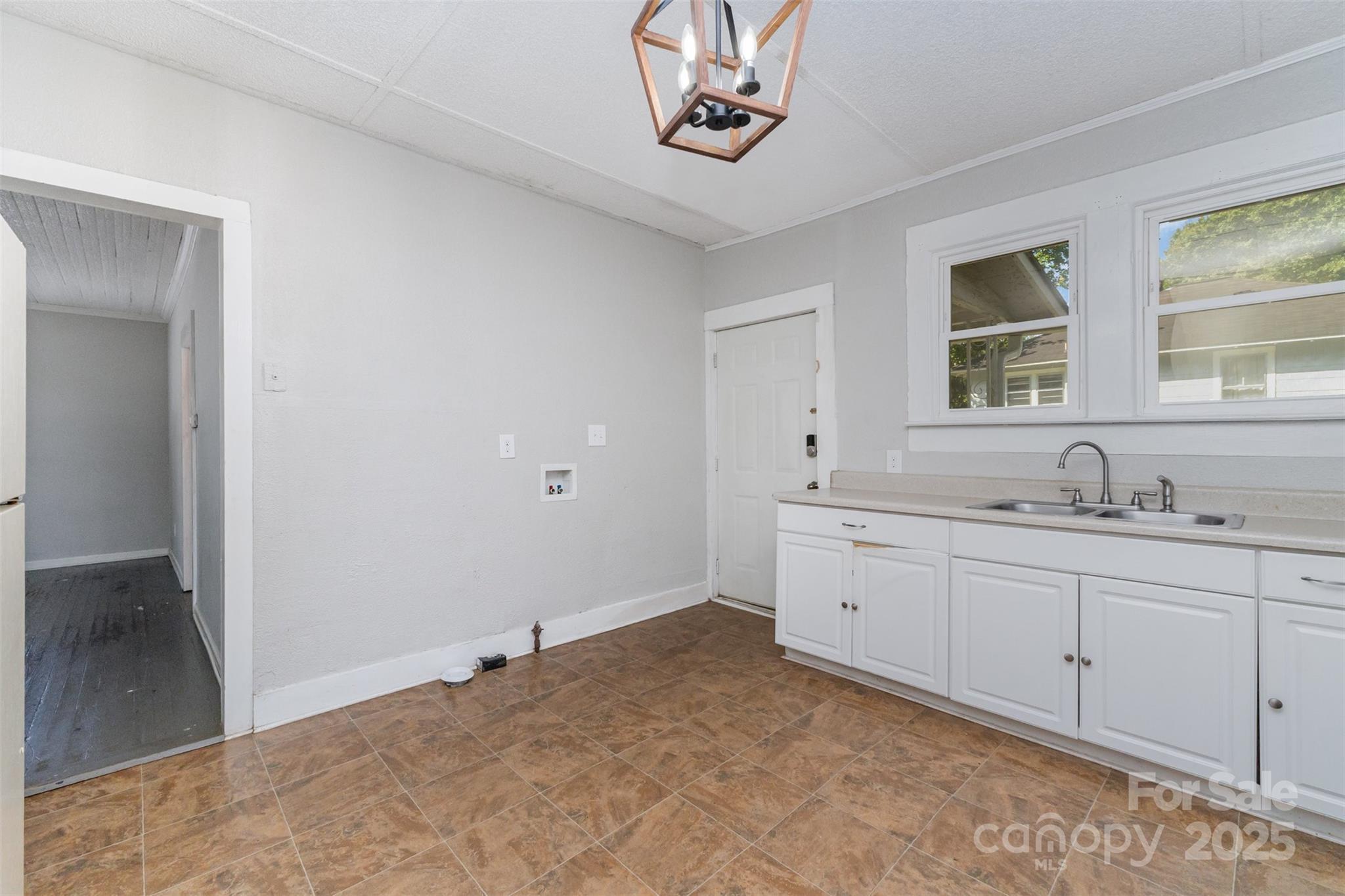 111 Dix Street Gastonia NC 28052