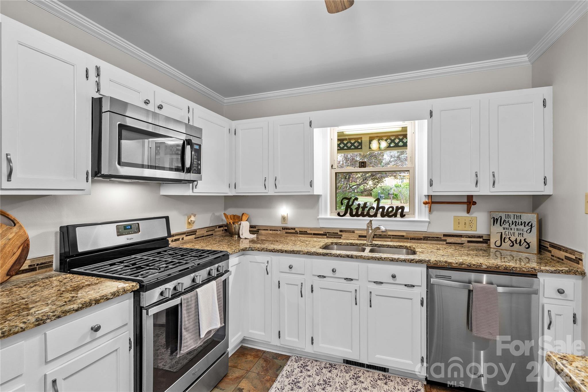 413 Windsor Lane Statesville NC 28677