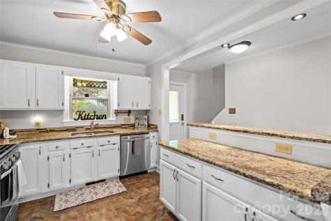 413 Windsor Lane Statesville NC 28677