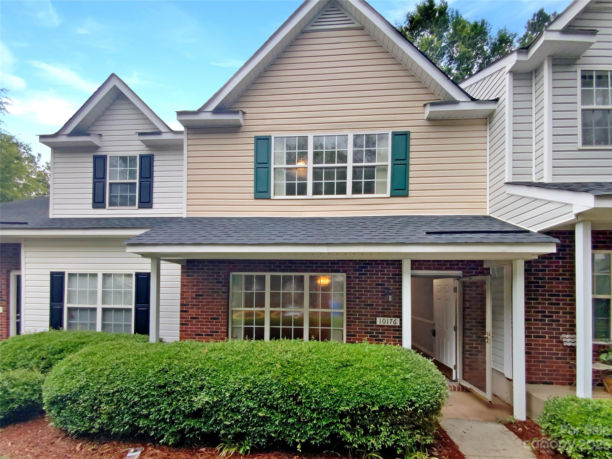 10176 Forest Landing Drive Charlotte NC 28213