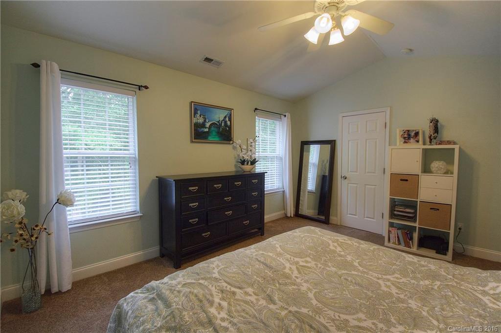 1321 Burtonwood Circle Charlotte NC 28212
