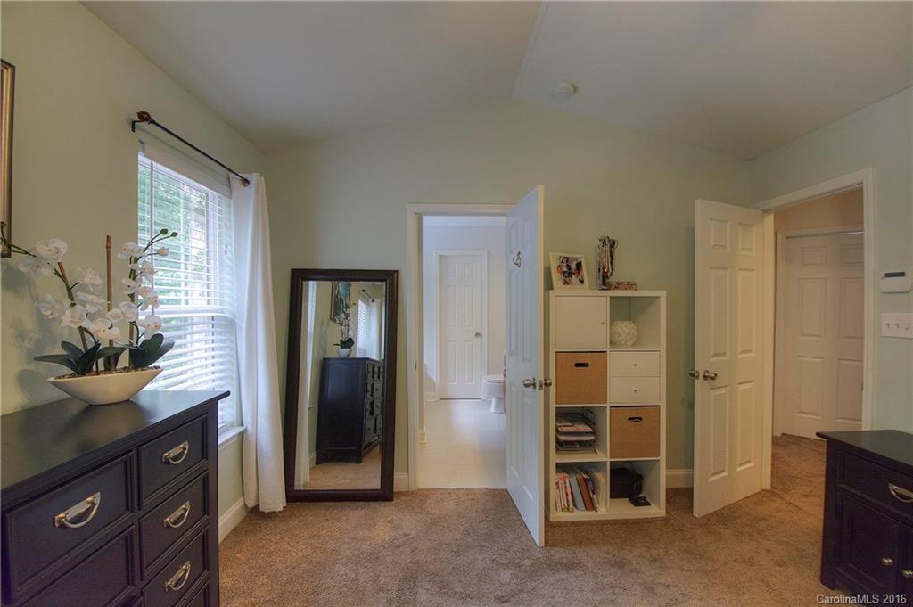 1321 Burtonwood Circle Charlotte NC 28212