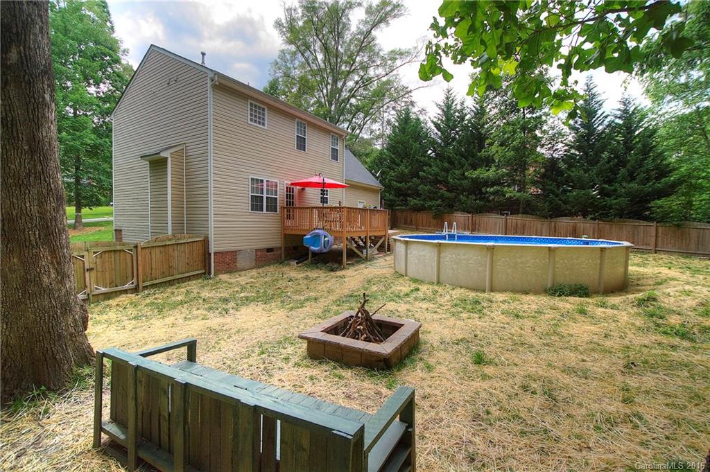 1321 Burtonwood Circle Charlotte NC 28212