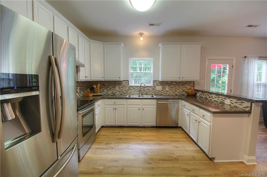 1321 Burtonwood Circle Charlotte NC 28212