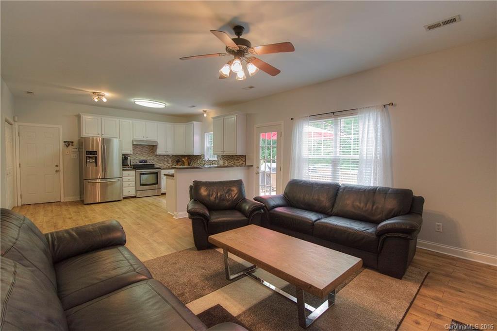 1321 Burtonwood Circle Charlotte NC 28212