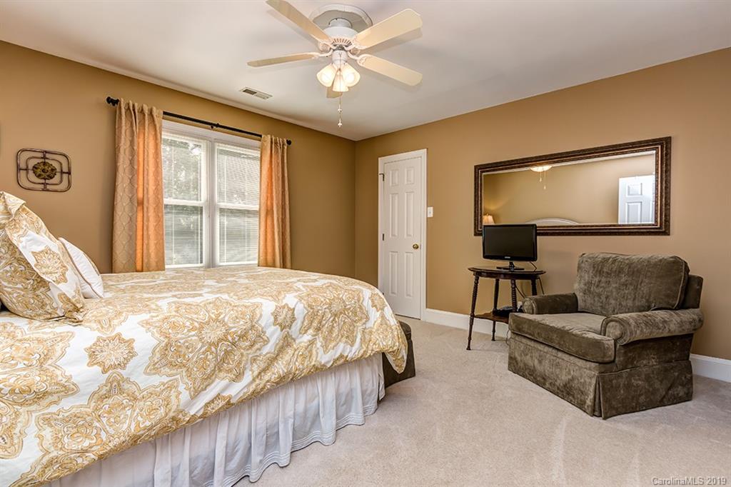 10113 Waterbrook Lane Charlotte NC 28277