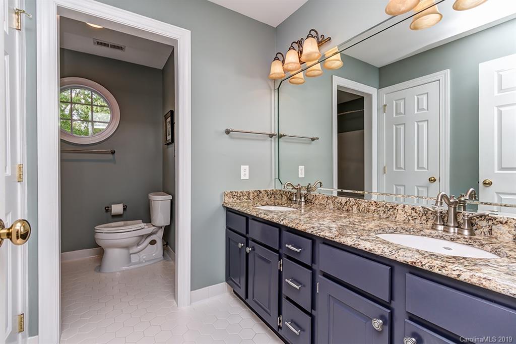 10113 Waterbrook Lane Charlotte NC 28277