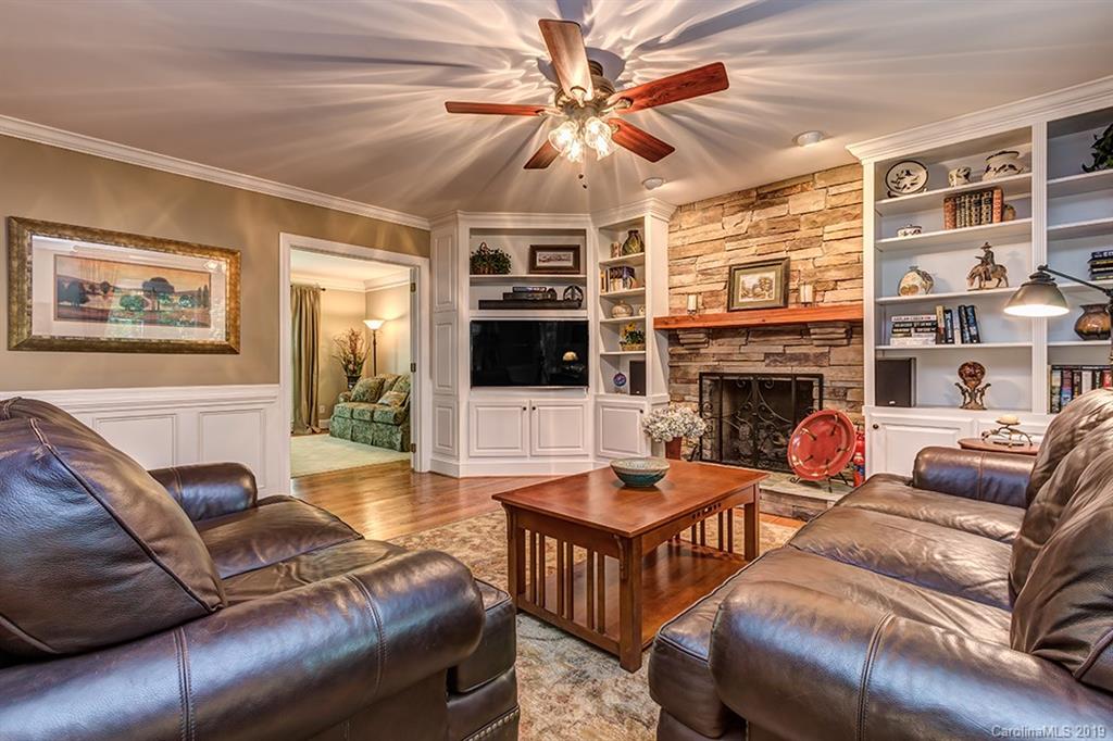 10113 Waterbrook Lane Charlotte NC 28277