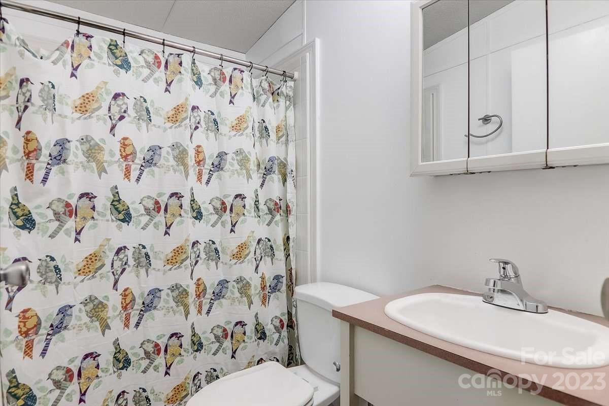 202 Nicholas Drive Asheville NC 28806
