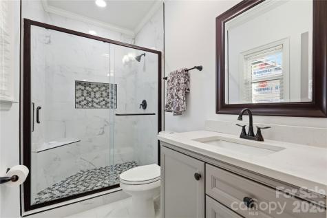 2224 Weyland Avenue Charlotte NC 28208