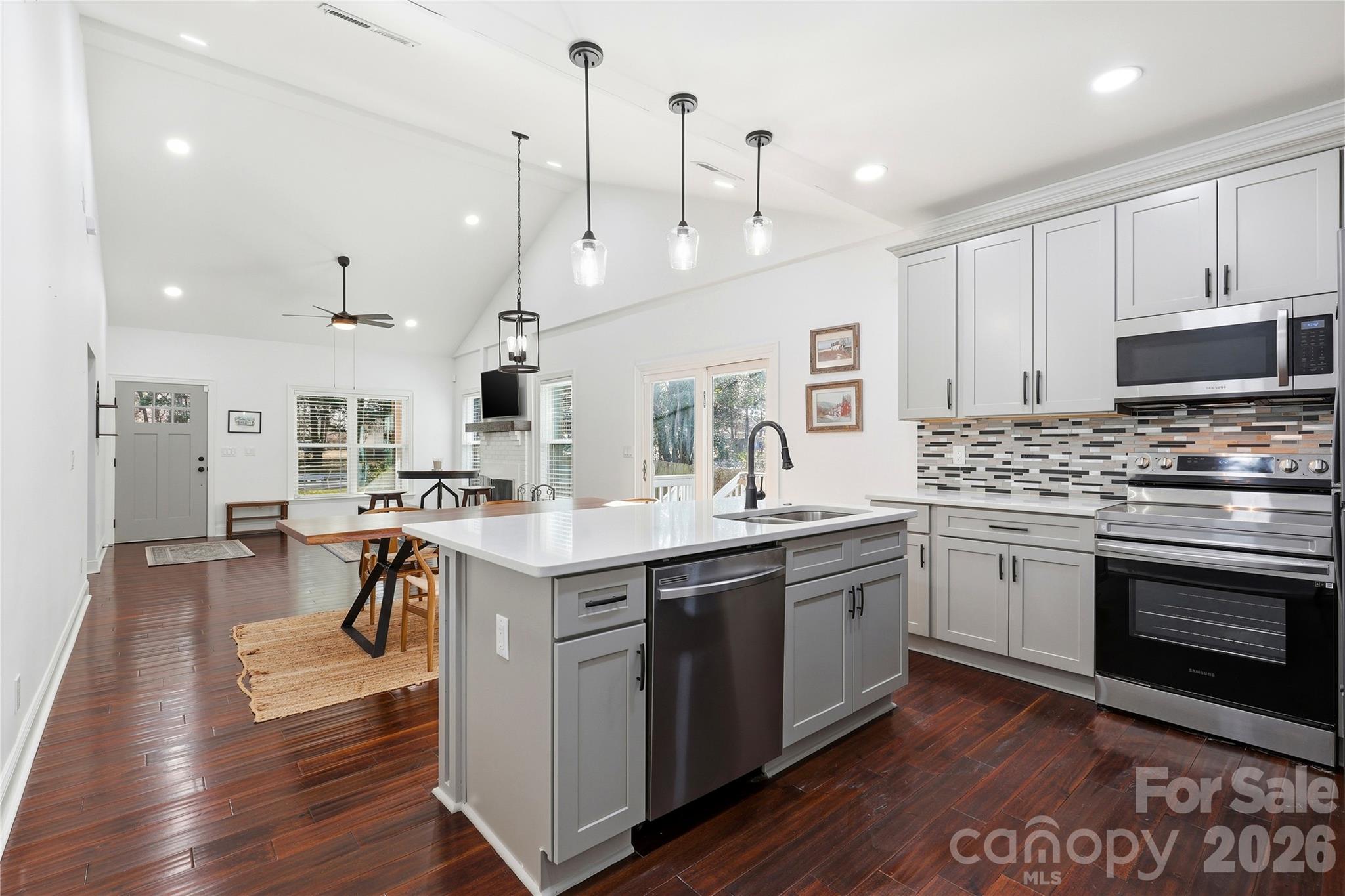 2224 Weyland Avenue Charlotte NC 28208