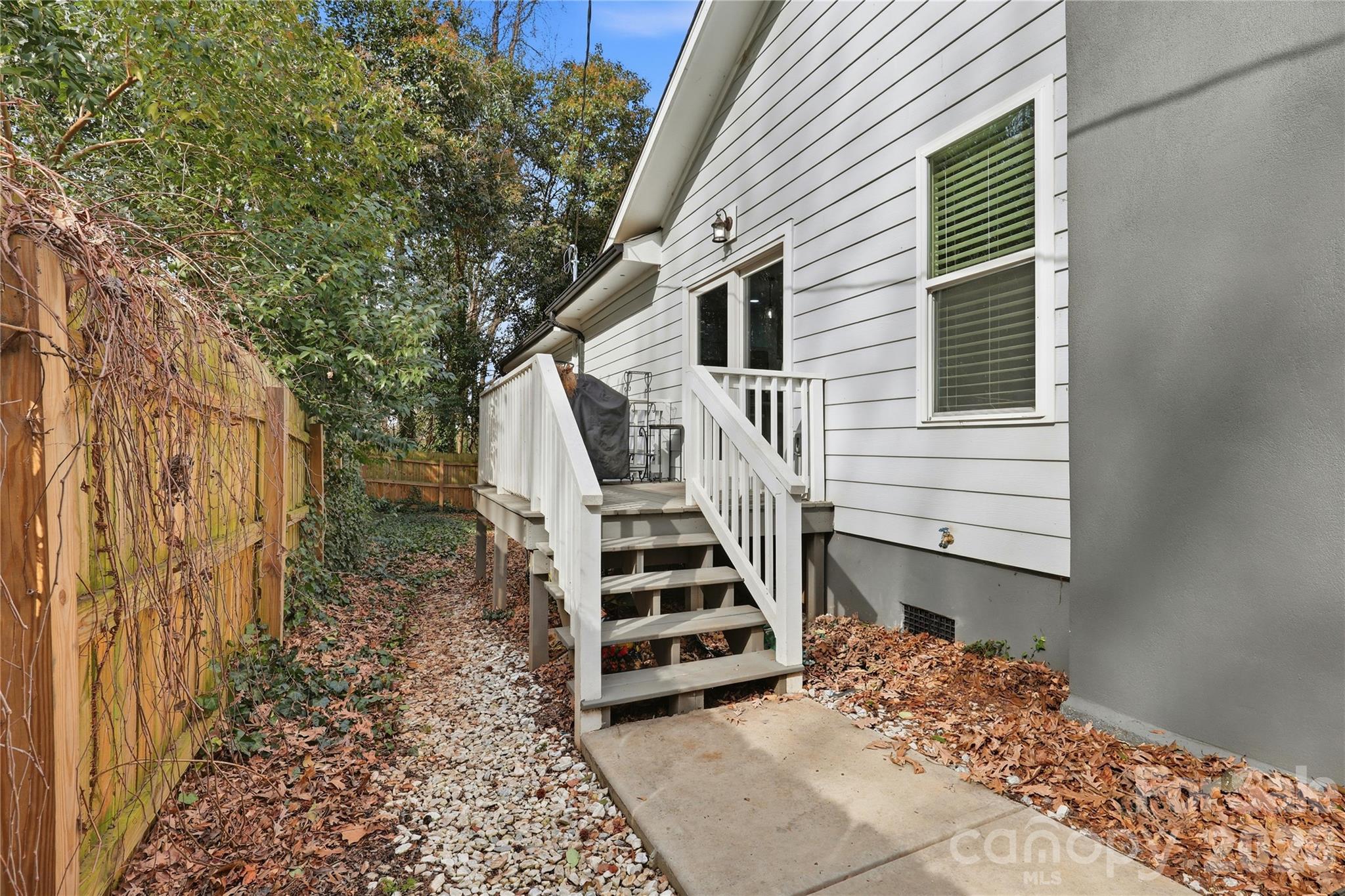 2224 Weyland Avenue Charlotte NC 28208