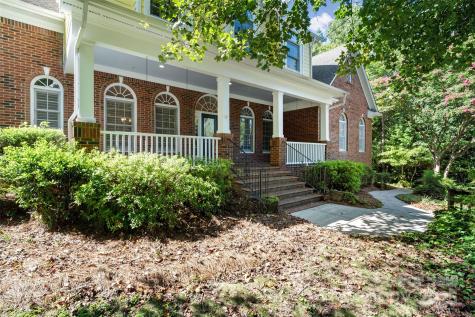 9429 Briarwick Lane Charlotte NC 28277