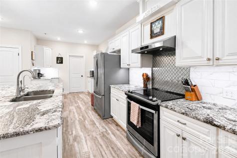 36276 Vick Road New London NC 28127