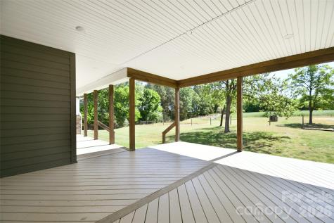 36276 Vick Road New London NC 28127