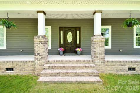 36276 Vick Road New London NC 28127