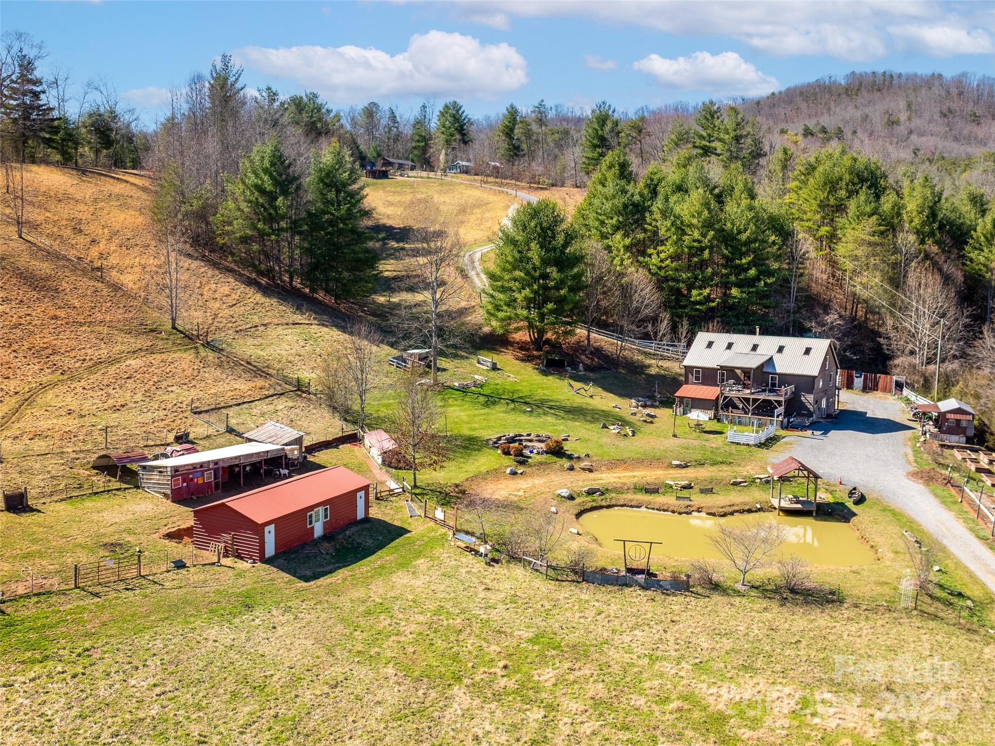 22 Frannys Farm Road Leicester NC 28748