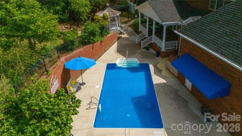 1209 S South Street Gastonia NC 28052