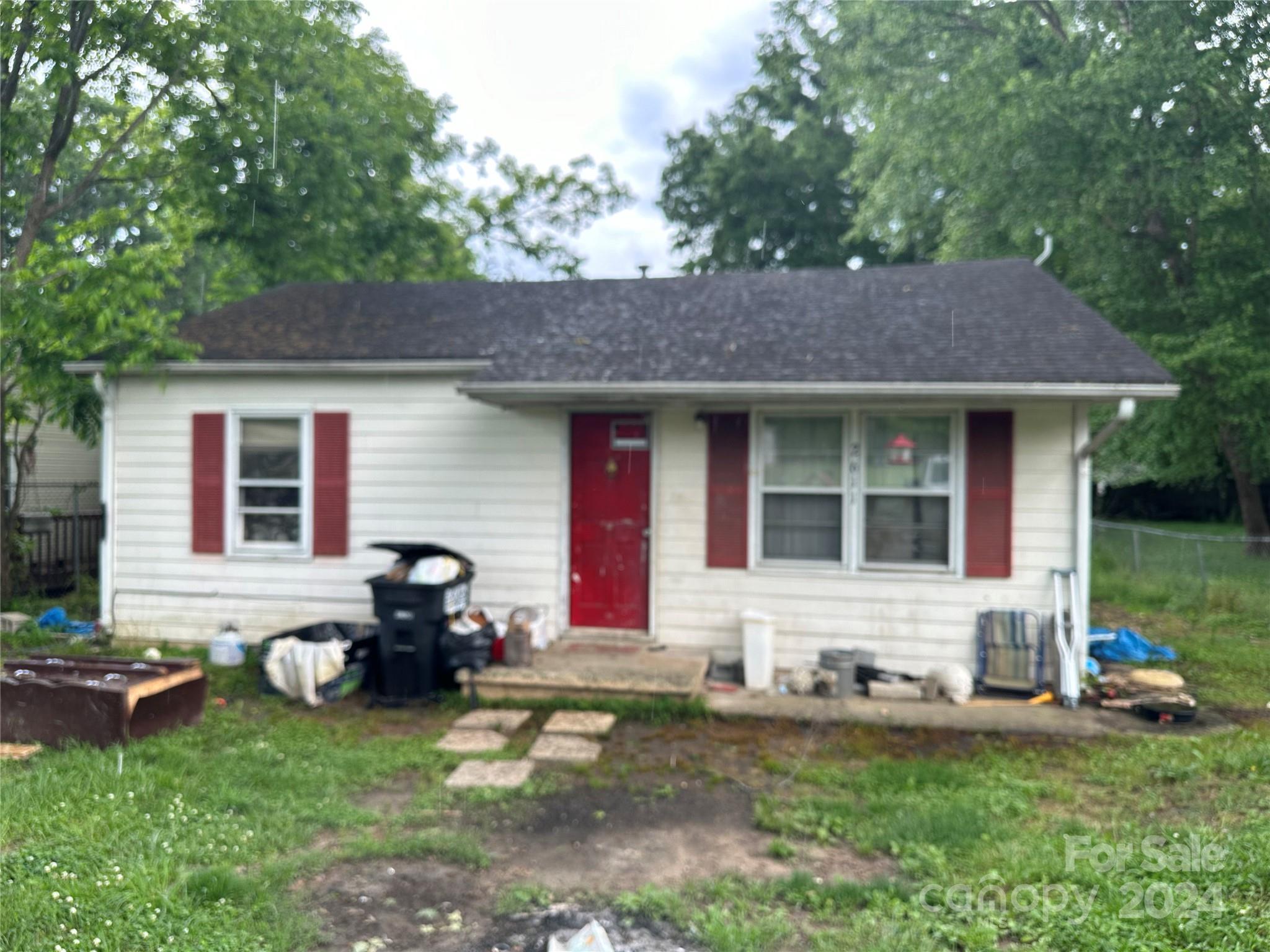 2611 Davis Park Road Gastonia NC 28052