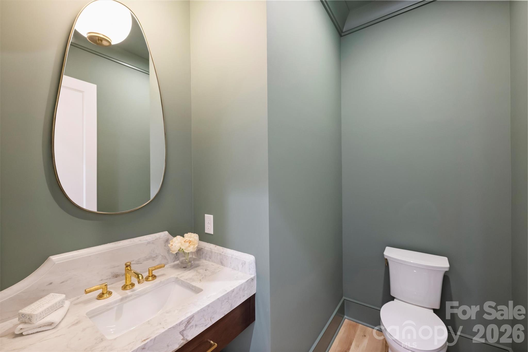1544 Providence Drive Charlotte NC 28211