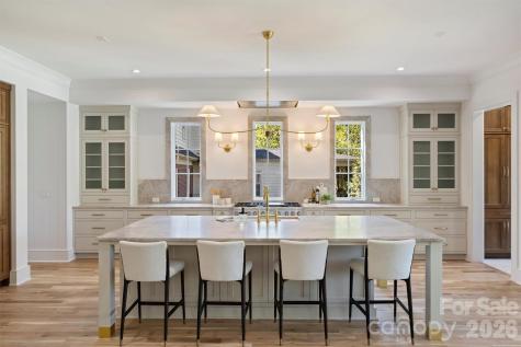 1544 Providence Drive Charlotte NC 28211
