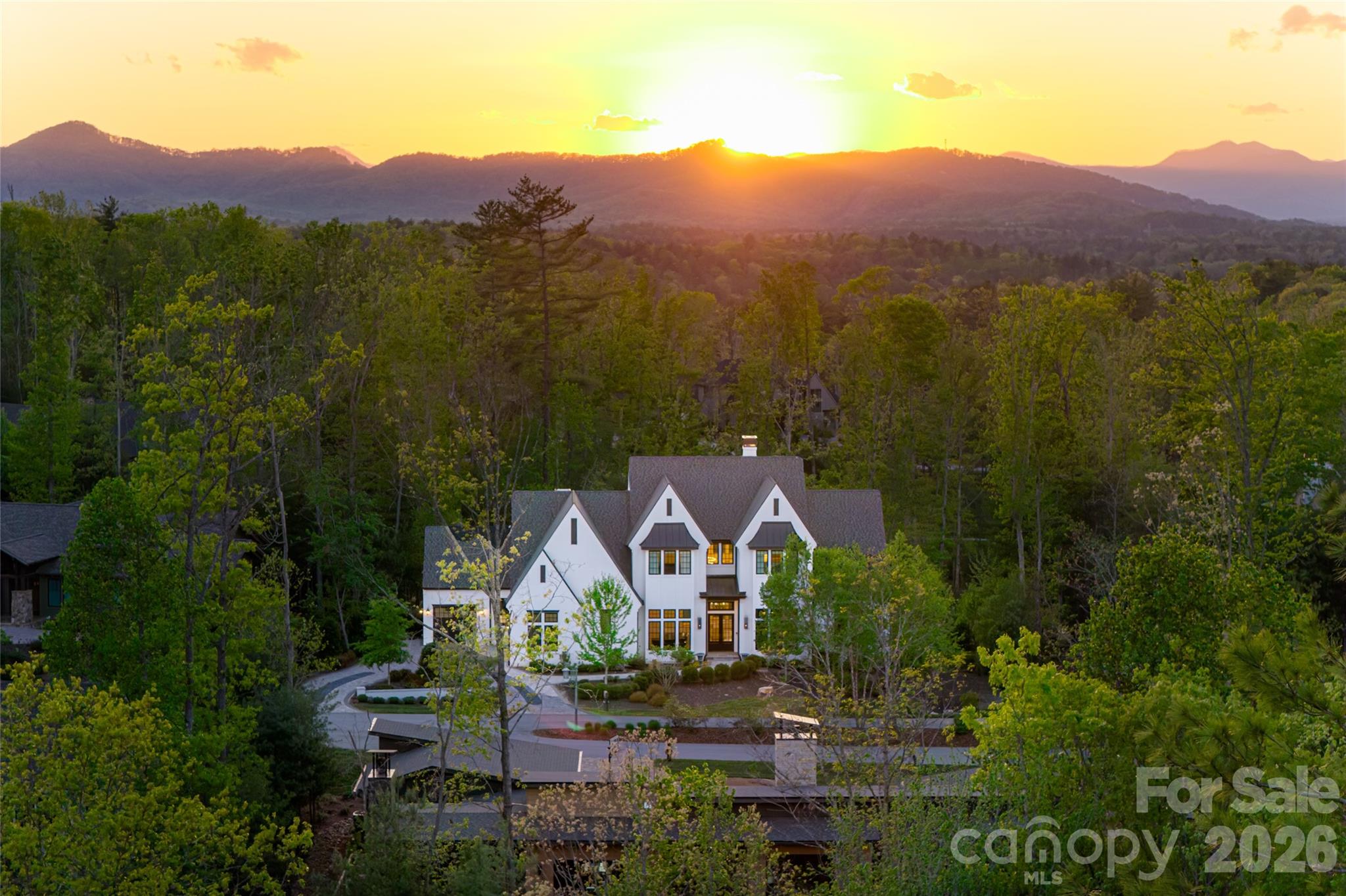 6 Stansbury Drive Asheville NC 28803
