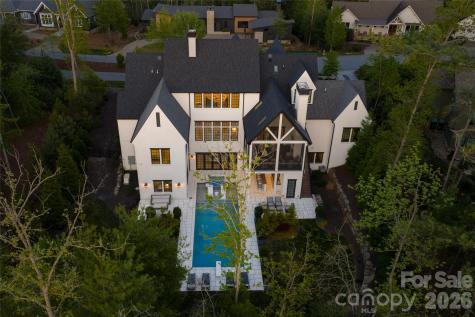 6 Stansbury Drive Asheville NC 28803