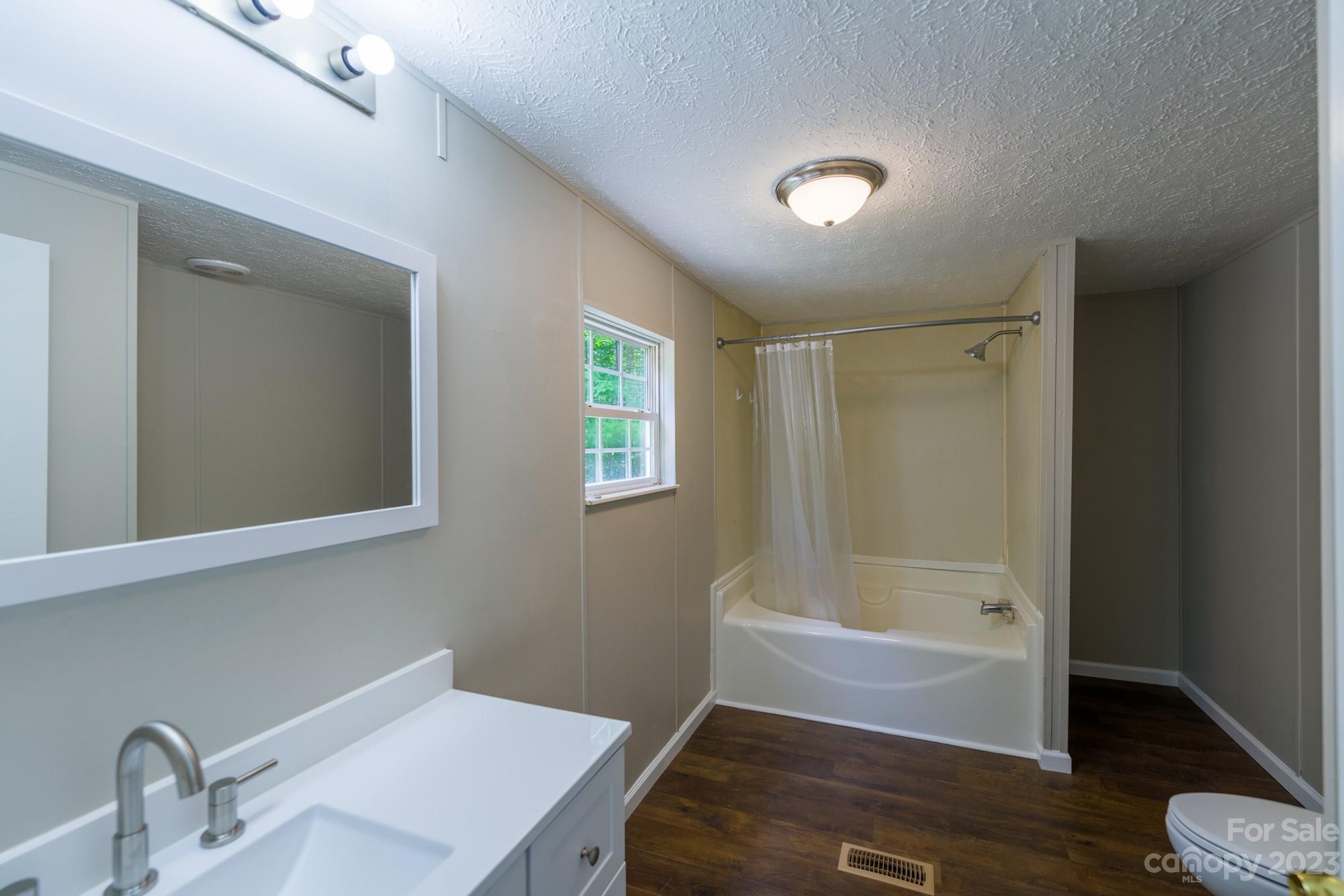 27 Northstar Trail Weaverville NC 28787