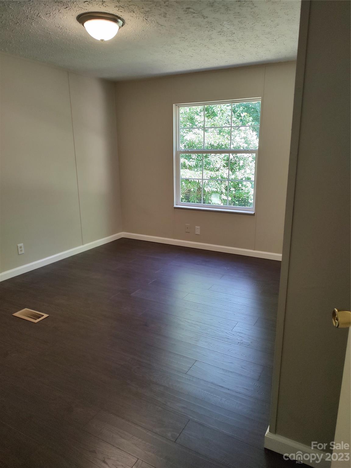27 Northstar Trail Weaverville NC 28787