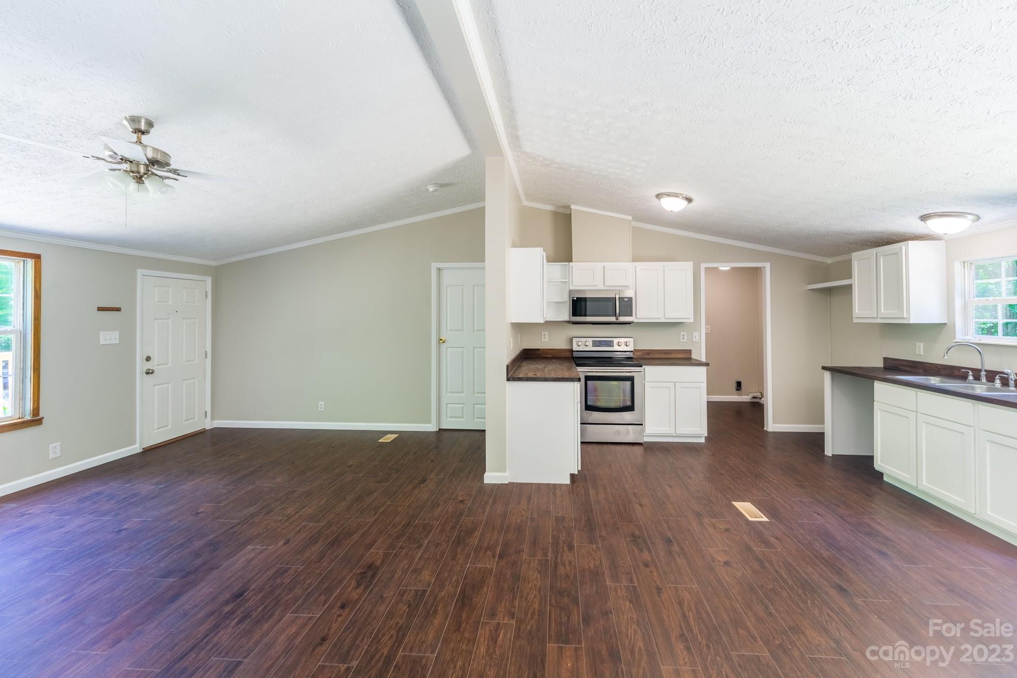 27 Northstar Trail Weaverville NC 28787