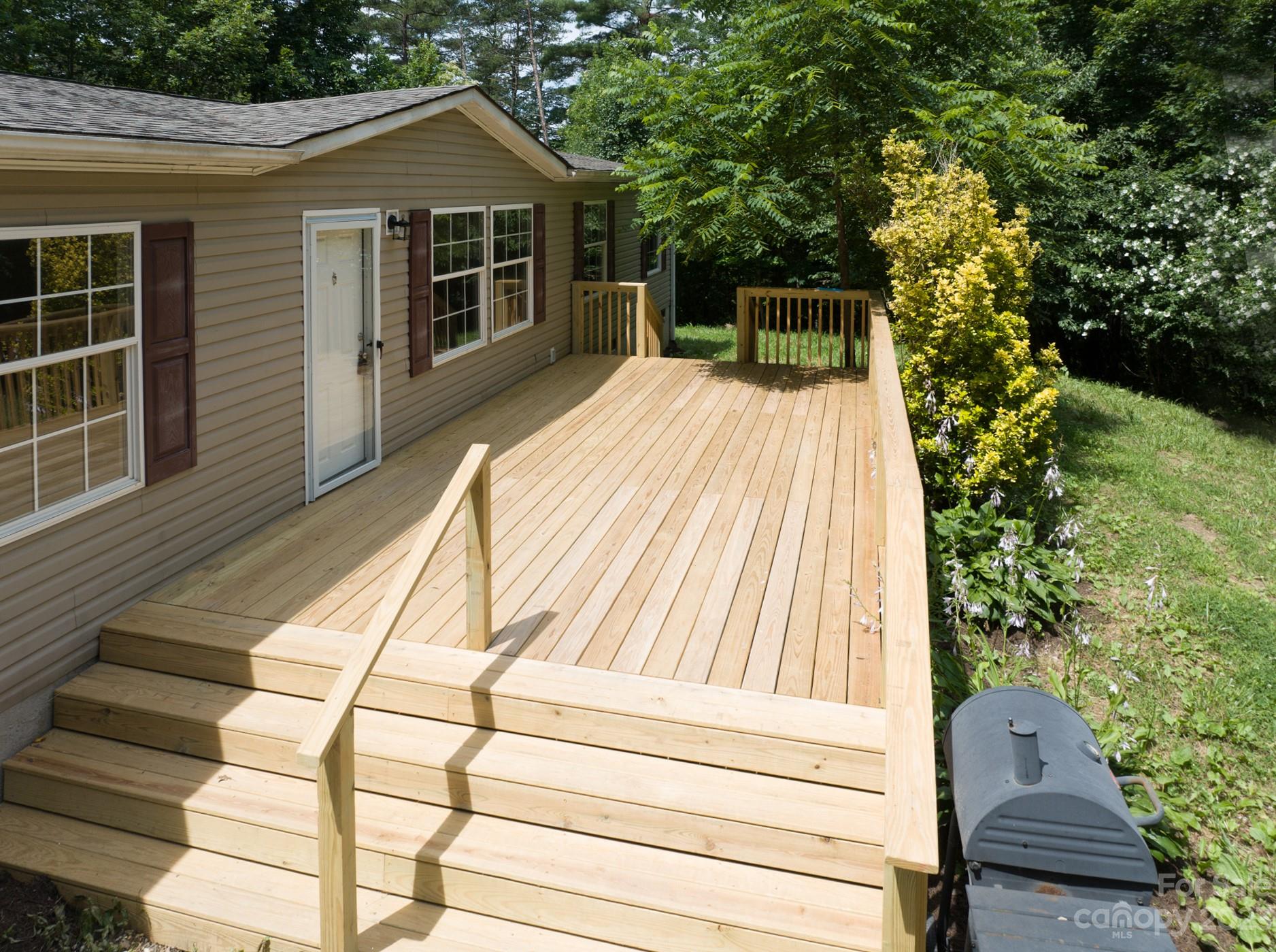 27 Northstar Trail Weaverville NC 28787