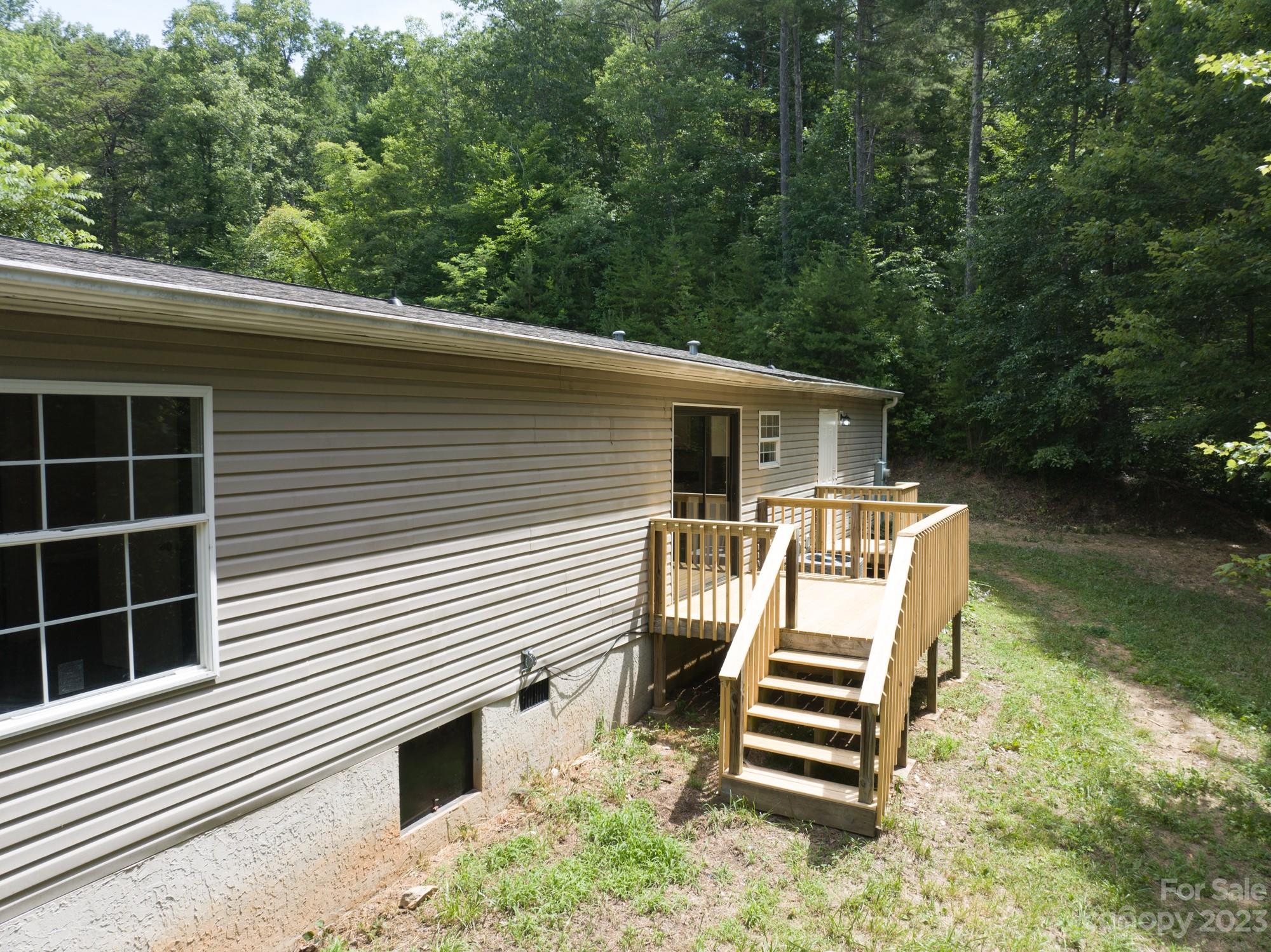 27 Northstar Trail Weaverville NC 28787