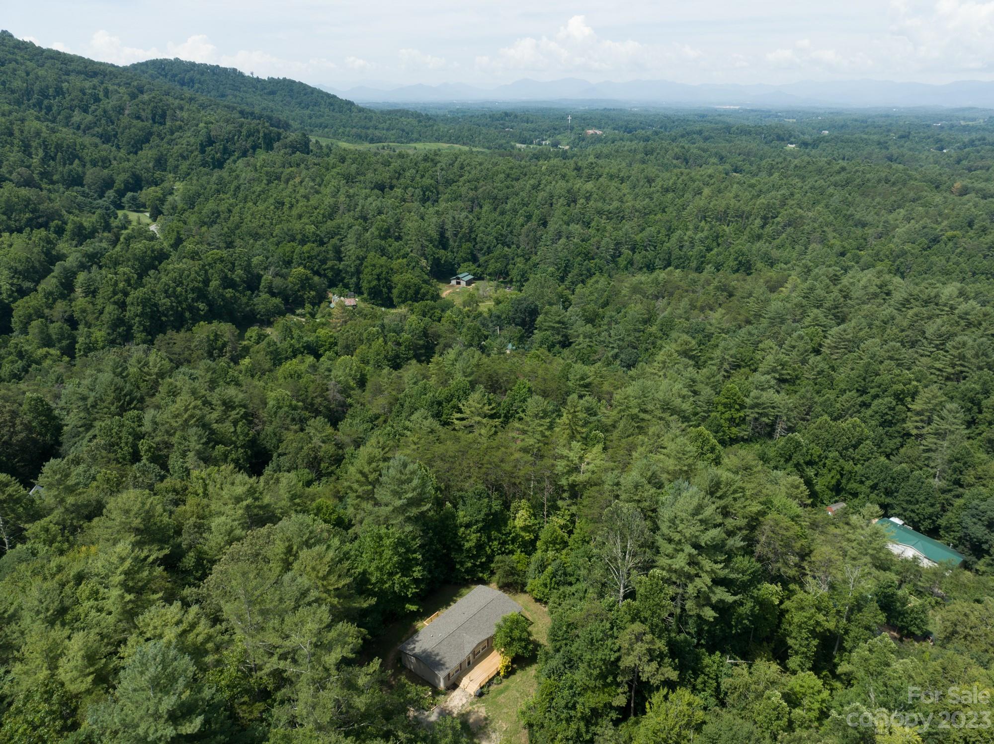 27 Northstar Trail Weaverville NC 28787