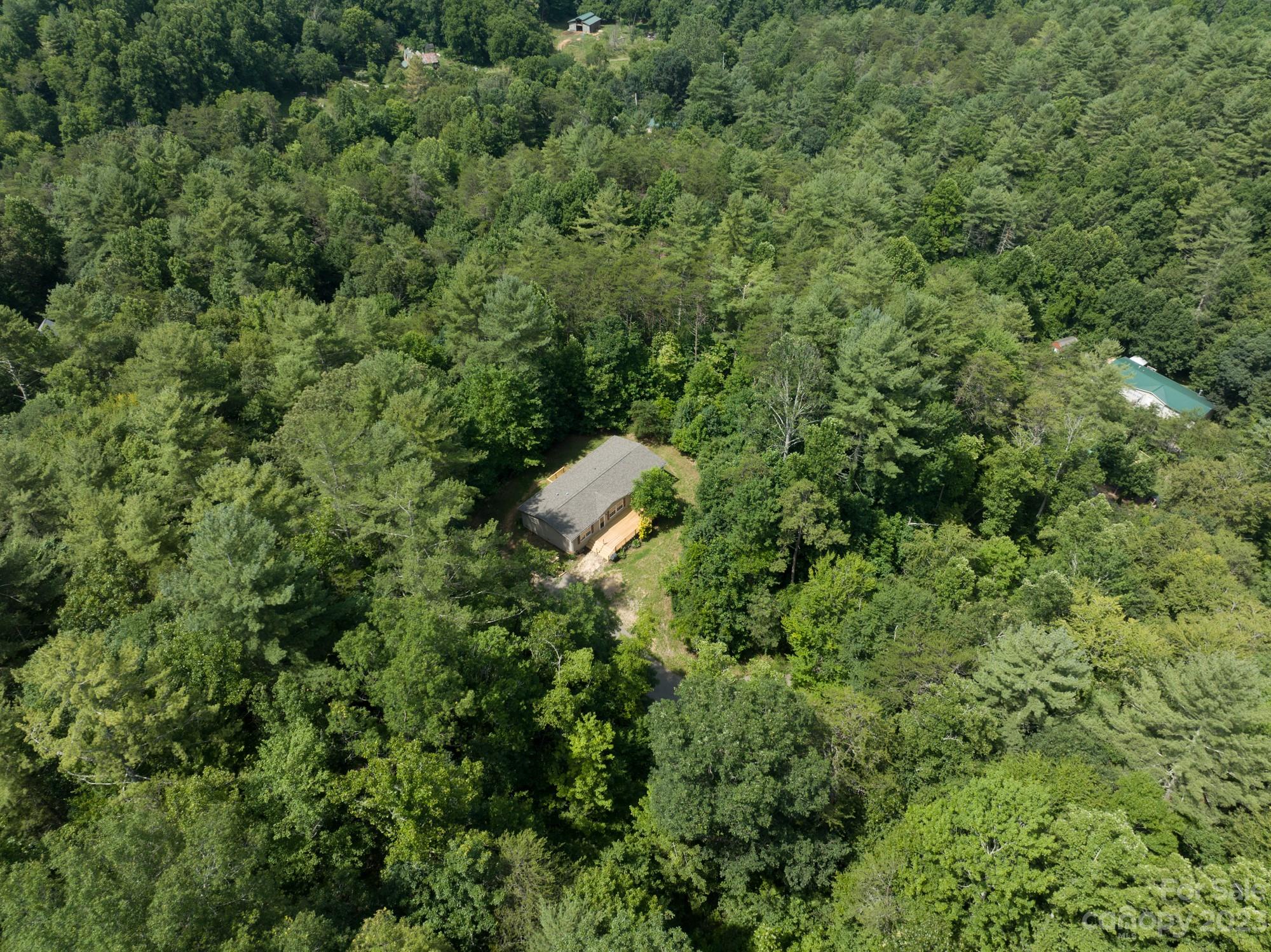 27 Northstar Trail Weaverville NC 28787