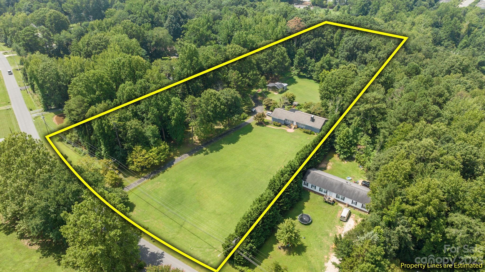 1030 Dooley Drive Charlotte NC 28227
