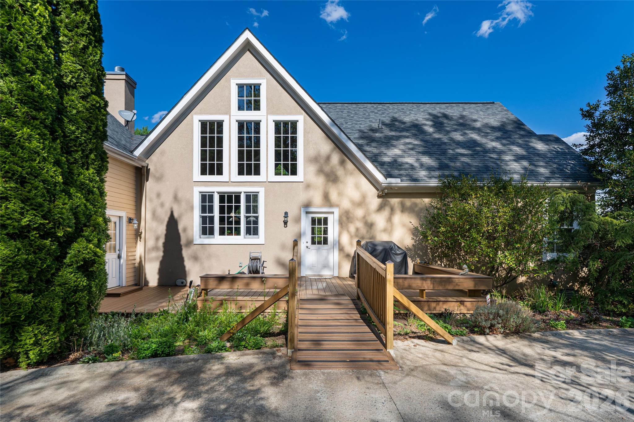 7 Ashley Road Asheville NC 28805