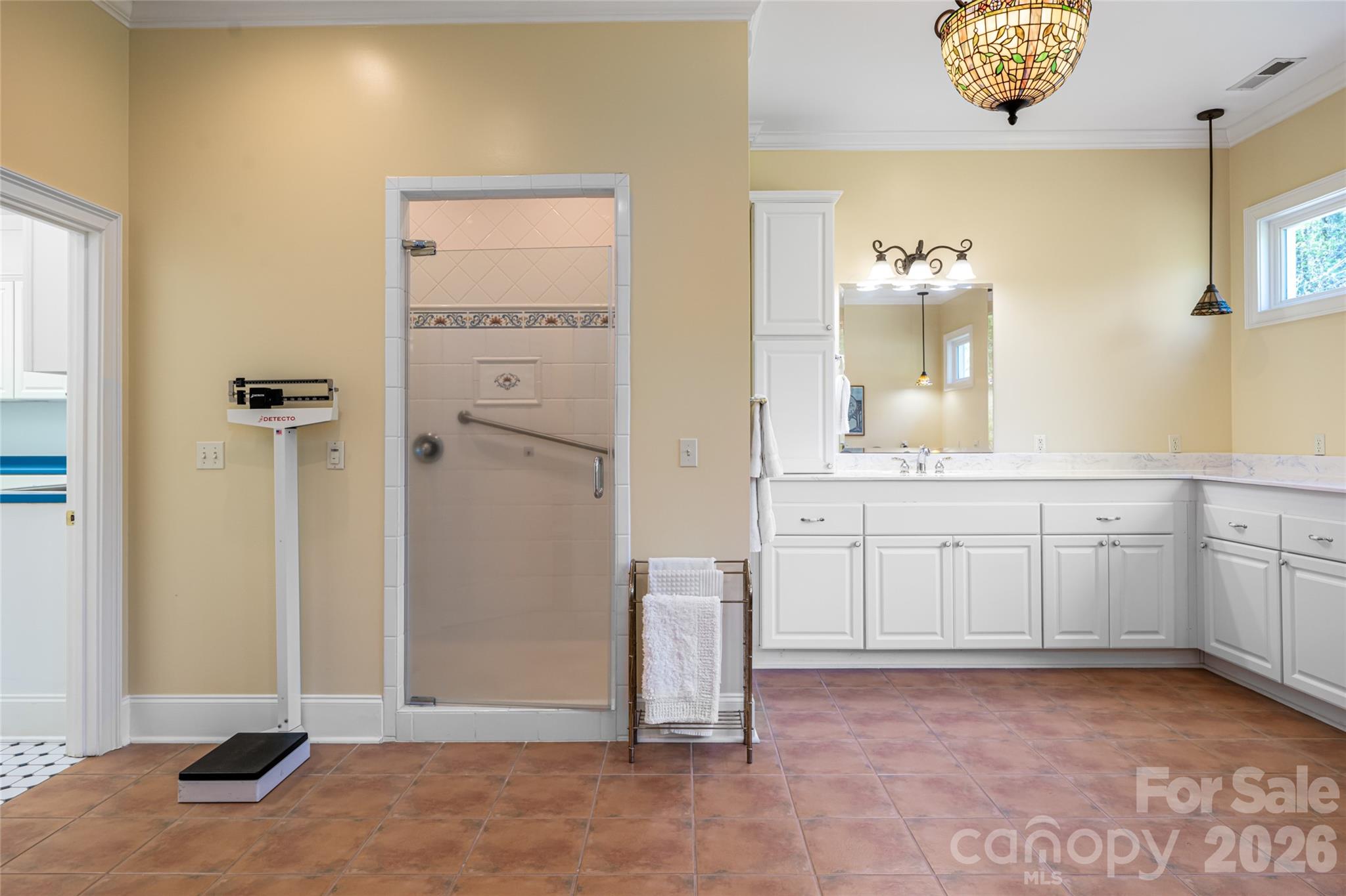 7 Ashley Road Asheville NC 28805
