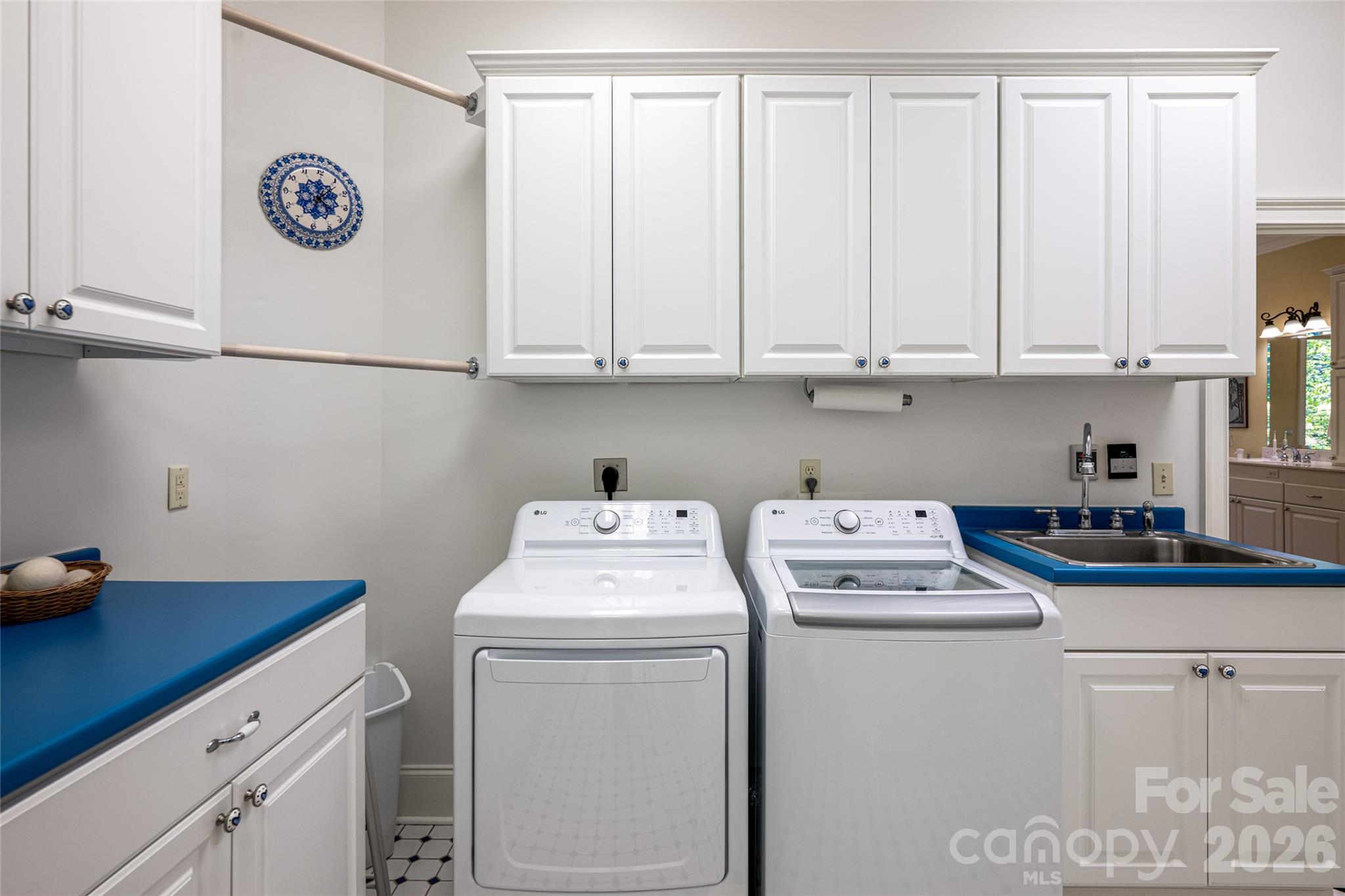 7 Ashley Road Asheville NC 28805