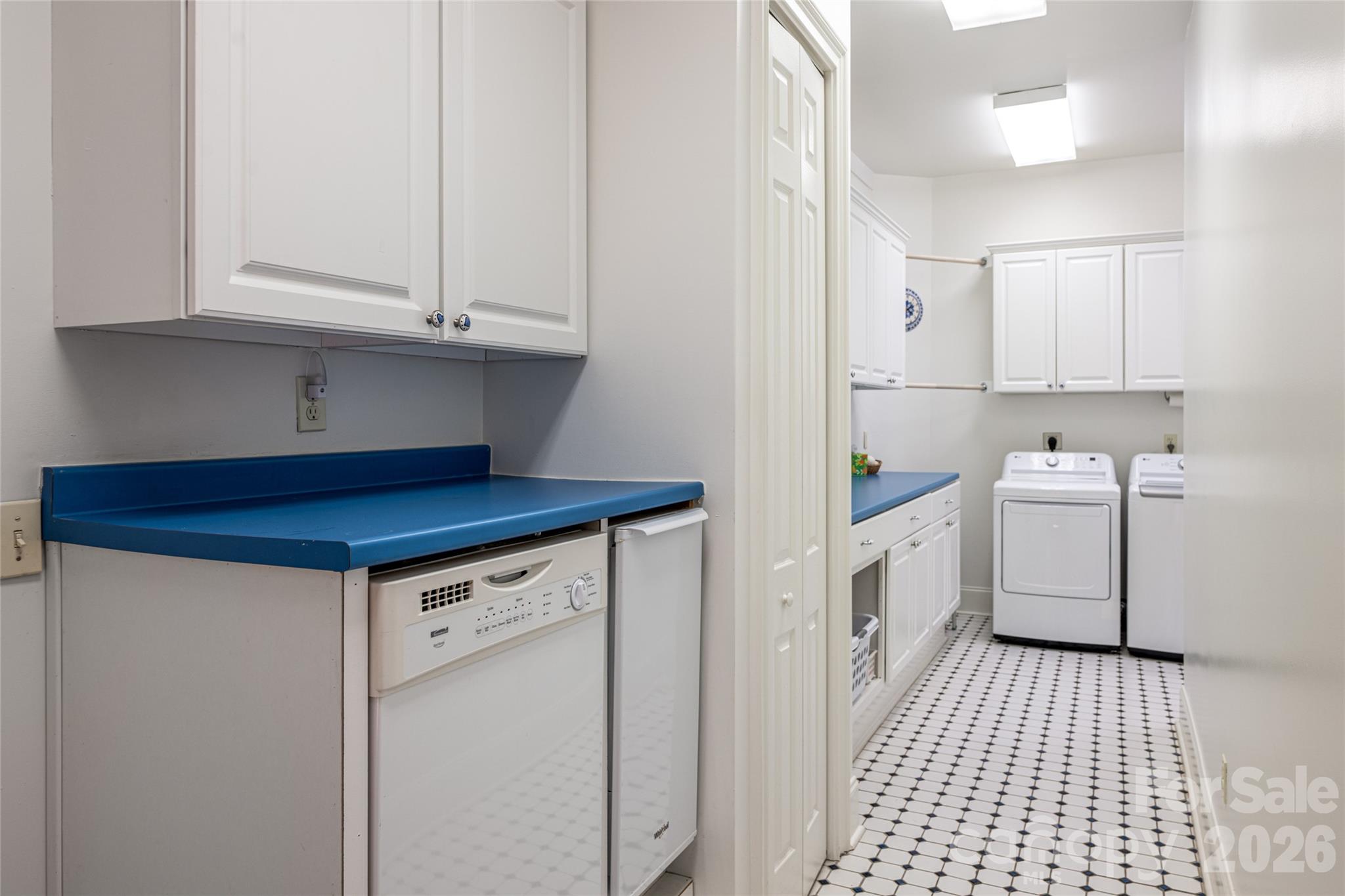7 Ashley Road Asheville NC 28805