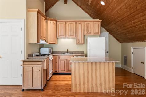 7 Ashley Road Asheville NC 28805